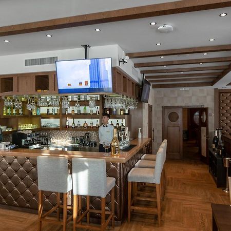 אסטנה Hotel Monaco מראה חיצוני תמונה