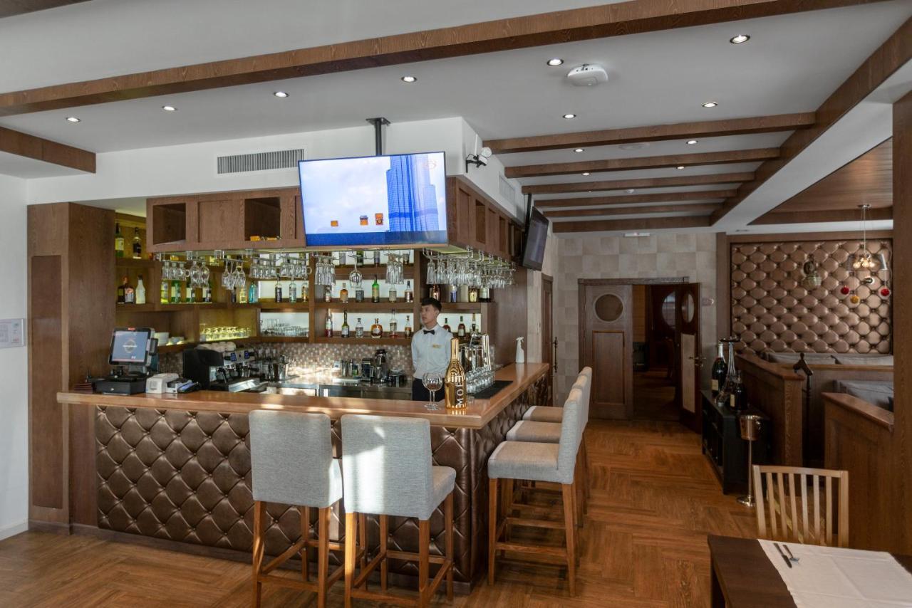 אסטנה Hotel Monaco מראה חיצוני תמונה