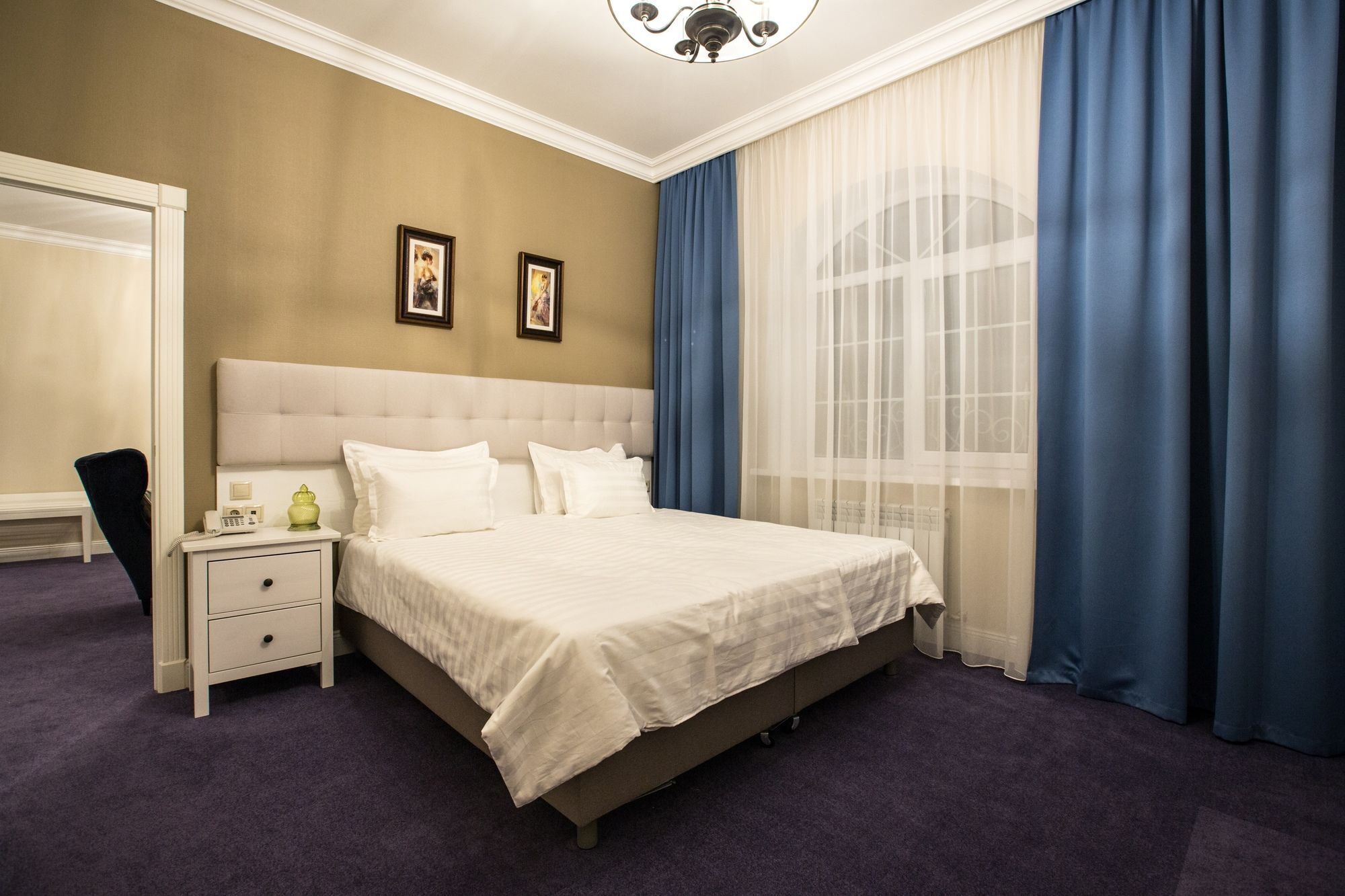 אסטנה Hotel Monaco מראה חיצוני תמונה